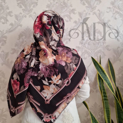 روسری نخی ترک زمینه مشکی