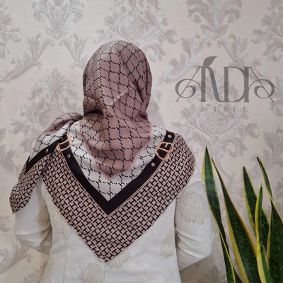 روسری کرپ طرح مارک