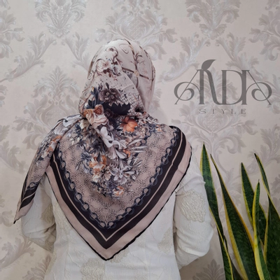 روسری نخی طرح حاشیه گل