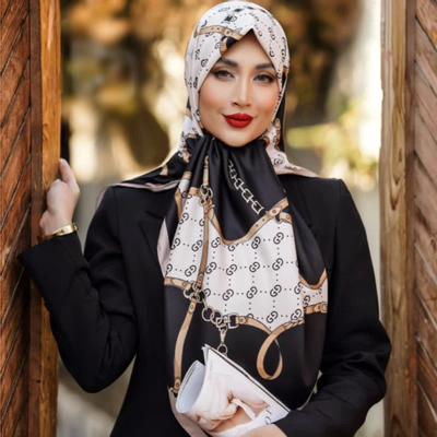 روسری ابریشم توییل طرح مارک