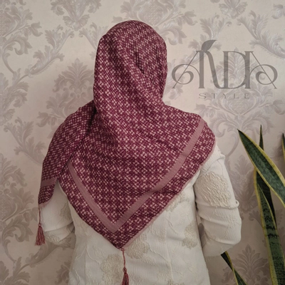 روسری نخی زرشکی