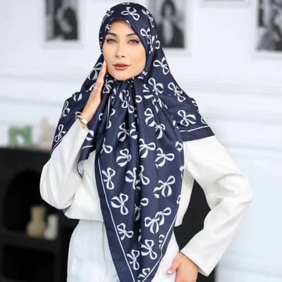 روسری سوپرنخ پاپیون سورمه‌ای