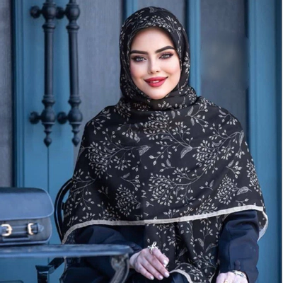 روسری سوپرنخ طرح خوشه گل