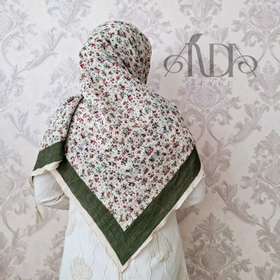 روسری پلیسه برشکا سبز